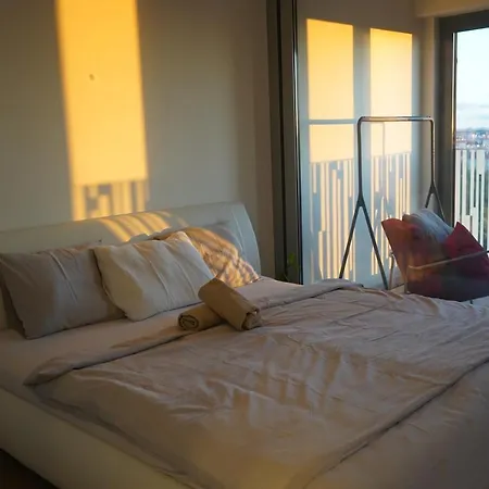 Hotel Cloud 17 - Luxury View Floor For Nomads In Center Praag