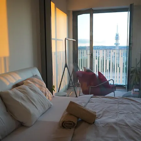 Cloud 17 - Luxury View Floor For Nomads In Center * Praag