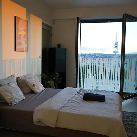 Cloud 17 - Luxury View Floor For Nomads In Center Hotel *