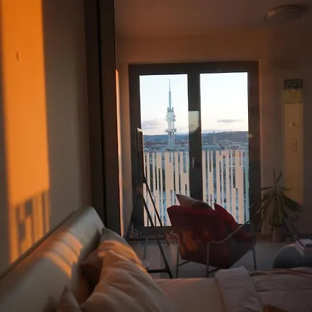 Cloud 17 - Luxury View Floor For Nomads In Center Hotel