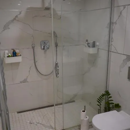 Cloud 17 - Luxury View Floor For Nomads In Center 호텔 프라하